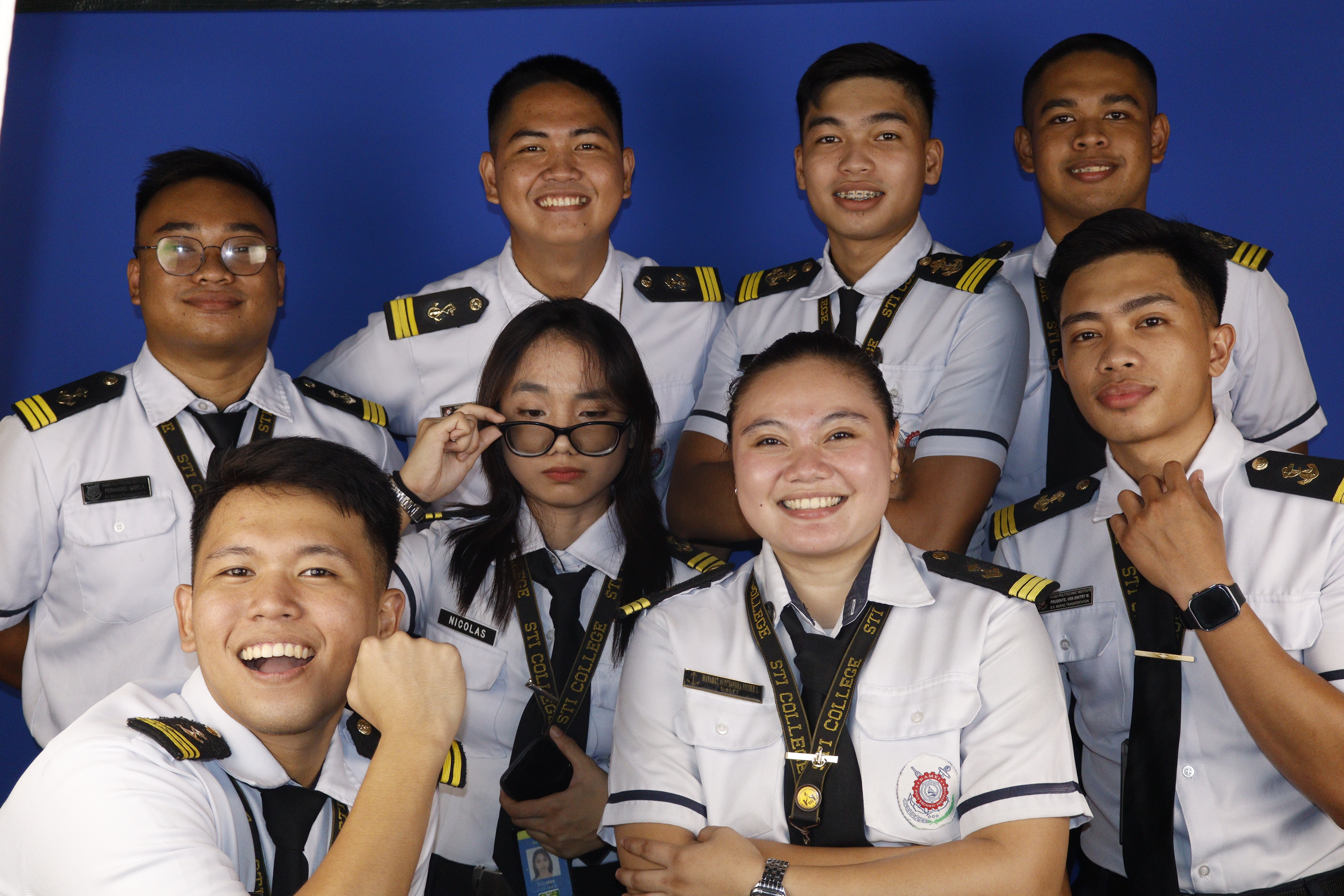 Alecs Manabat